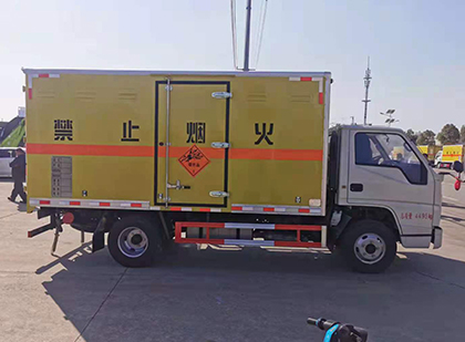 太原爆破器材运输车技术升级与安全合规新趋势