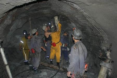 太原工程爆破中的危险因素分析以及应对工程爆破危险的措施